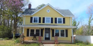 1015 Oberlin Road Gallery 1