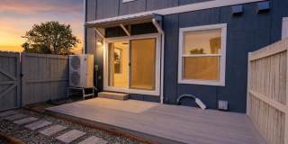 Free Internet + Mountain Views! Come see this charming 3BR Townhome in Denver - Perfect for Roommates or Small Family! Gallery 23