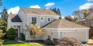 Gorgeous Single Family home Located in highly desirable neighborhood Gallery 1