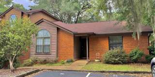4424 Stratfordshire Court Gallery 1