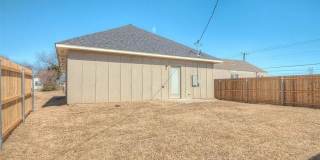 Newly Built 3-Bed Home with Modern Finishes in Lawton! Gallery 36