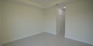 2416 Diplomat Parkway W Gallery 33