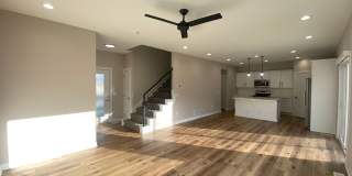 Luxury Homes in West Des Moines Gallery 3