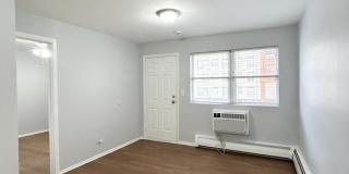 4616 North Beacon St. Gallery 3