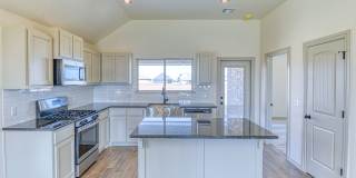 New Construction in Savannah Estates! Gallery 8