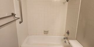 Charming 2-bedroom, 2- bathroom home in park like setting close to downtown Santa Rosa Gallery 19