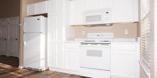 Two Bedroom Near The Powers Corridor Gallery 16