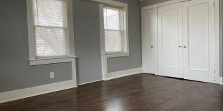 1117 S. Plymouth Avenue Gallery 7