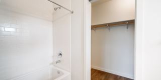 Avion Apartment Homes Gallery 14