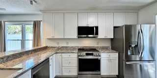 Ready NOW! A Custom Townhouse-Style Duplex Blocks to the Beaches! Fenced Yard - Hot Tub - Pet Friendly - All Appliances! Gallery 11