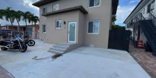 943 79th Ter Gallery 1
