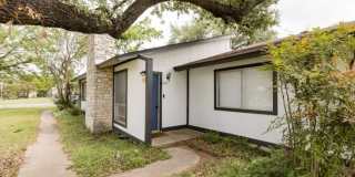 Single-story home with 3 bedrooms and 2 bathrooms for rent in neighborhood of Anderson Mill, Northwest of Austin Gallery 1