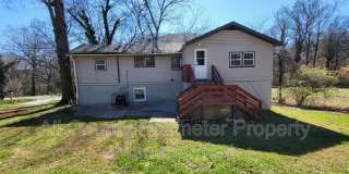 2308 Lakewood Ave Gallery 1