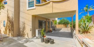 Charming Two Story 3 BR Home Available Mid June! Gallery 44