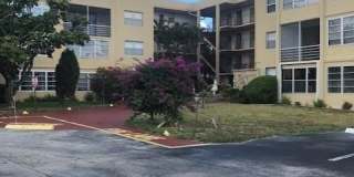 2801 Somerset Dr Gallery 1