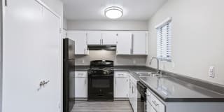 Oak Park Townhomes Gallery 18