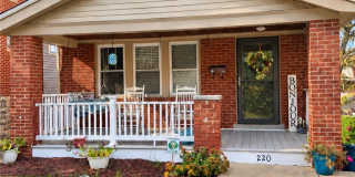 220 Sieaforth Ave Gallery 1