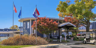 Latitude 72 Apartment Homes Gallery 11