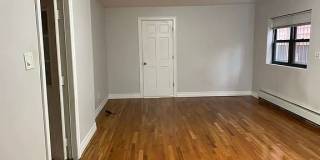 155 Pulaski St Gallery 4