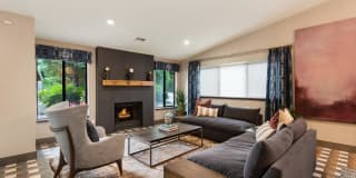 Mariners' Glen Apartment Homes Gallery 2