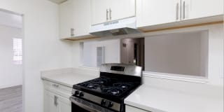 Garden Hill Apartments Gallery 26
