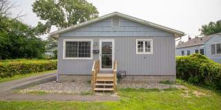 3 Bedrooms, 2 Bathrooms - North Colonie Schools Gallery 1