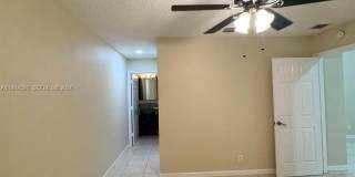 11207 Royal Palm Blvd Gallery 25