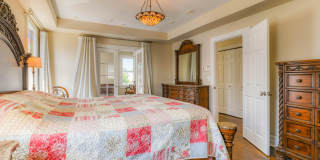 16 Abbott Avenue Gallery 21