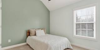 7205 Lowery Oak Drive Gallery 28