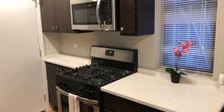 4255 N Sawyer Ave Gallery 1