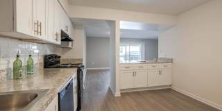 Mirador at Woodside Gallery 17