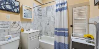 478 9th Ave Gallery 14