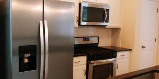 1033 Coldstream Dr Gallery 8