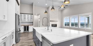 Luxury Four Bedroom with Breathtaking Views Luxury Four Bedroom with Breathtaking Views Gallery 15