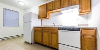 5957 W Madison St Gallery 2