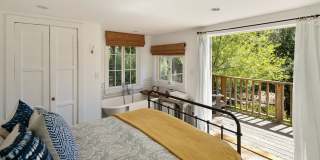 913 A FERNWOOD PACIFIC Dr Gallery 22