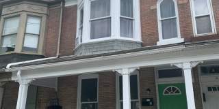 2 Bedroom 1st Floor-Parking- Penn Park Area York City Gallery 1