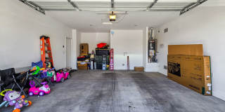Gorgeous, Almost New Home in Newer Tolleson Neighborhood! Priced just right! Gallery 29