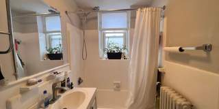 100 Howe Street Gallery 154