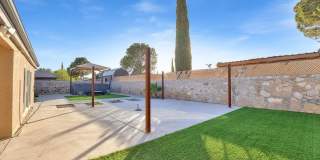 3709 ROSLYN Drive Gallery 29