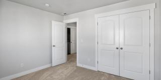 219 West Silver Springs Drive Gallery 20