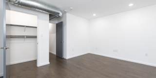 1525 N 6th Street - 2 Gallery 13