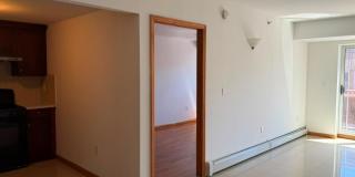 35-19 Leavitt Street Gallery 6
