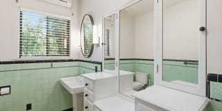 Elegant 3-Bedroom Home in Historic Tucson Gallery 22