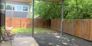 Awesome East Austin Flat Gallery 17