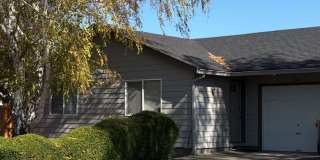 715 SW Larch Rd Gallery 1