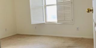 10770 N 127th Avenue Gallery 13