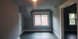 Charming 4-Bedroom Property in Prime Location Gallery 22