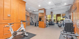 1540 N LaSalle Drive Gallery 19