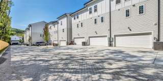 Bright and Airy Townhome at Maple Grove in East! Bright and Airy Townhome at Maple Grove in East! Gallery 31